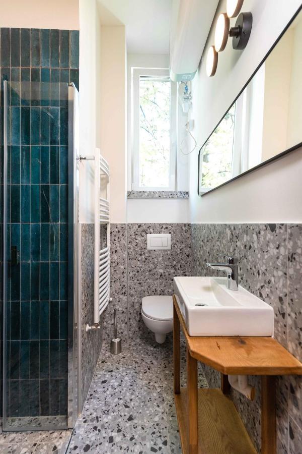 Modern Apartment French Balkony Budapeszt Zewnętrze zdjęcie