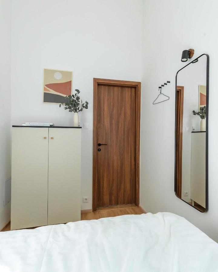 Modern Apartment French Balkony Budapeszt Zewnętrze zdjęcie